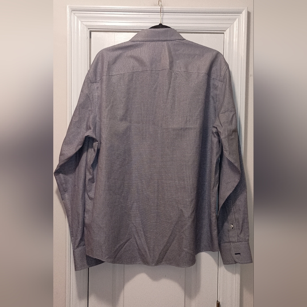 Untuckit Blue White Checked Button Down Cotton Sh… - image 2